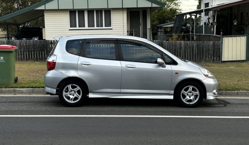HONDA JAZZ 2006 SILVER full
