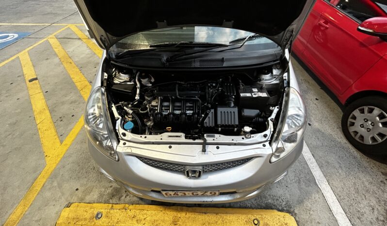 HONDA JAZZ 2006 SILVER full