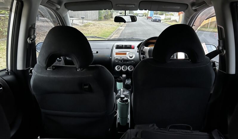 HONDA JAZZ 2006 SILVER full