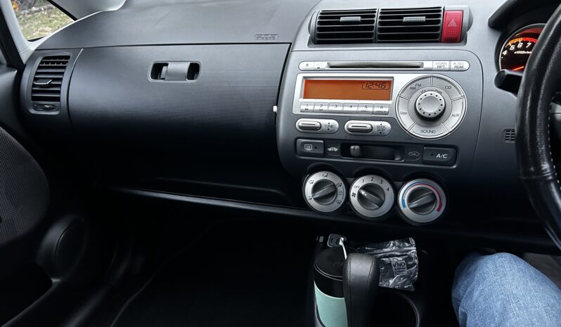 HONDA JAZZ 2006 SILVER full
