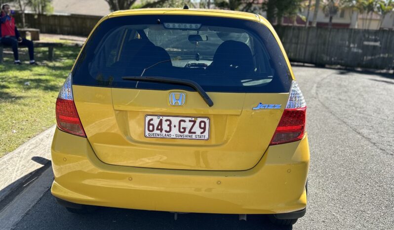 YELLOW HONDA JAZZ 2007 LIKE NEW full