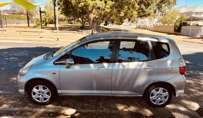 2005 Honda Jazz GLi Hatchback manual PERFECT CONDITION full