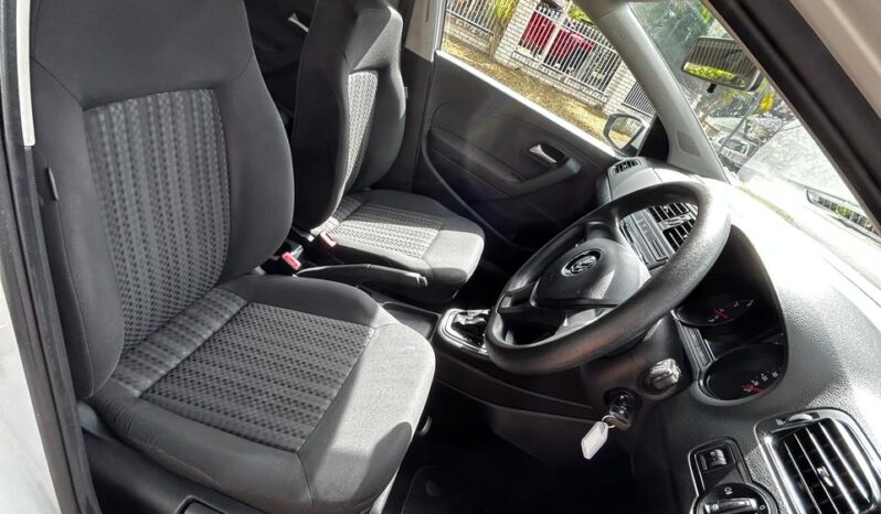 Polo 66TSI Trendline 6R Auto MY15 full