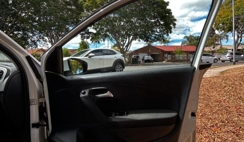 Polo 66TSI Trendline 6R Auto MY15 full