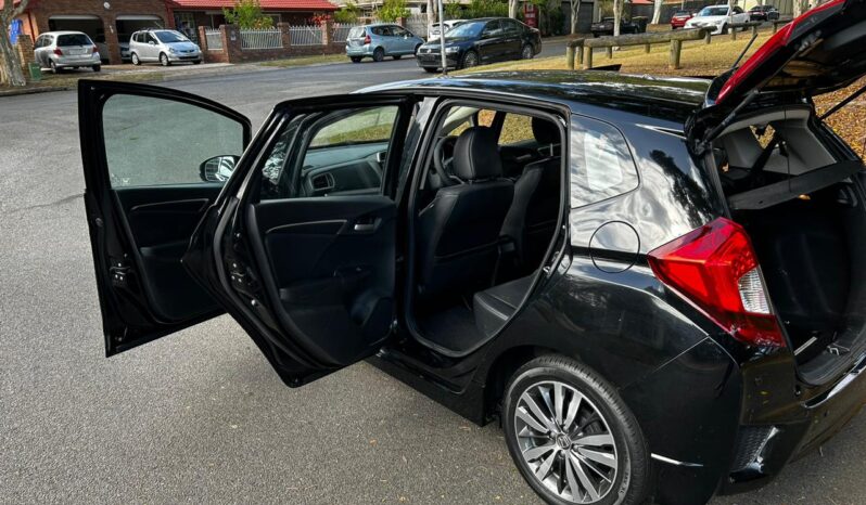 Honda Jazz VTi-L Auto full