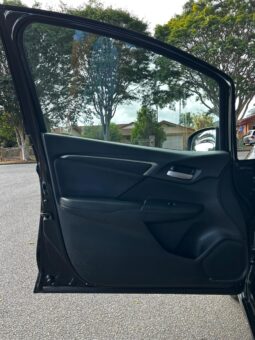 Honda Jazz VTi-L Auto full