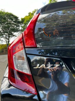 Honda Jazz VTi-L Auto full